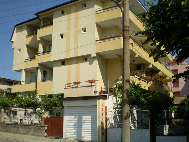 Guest House Dian (1)